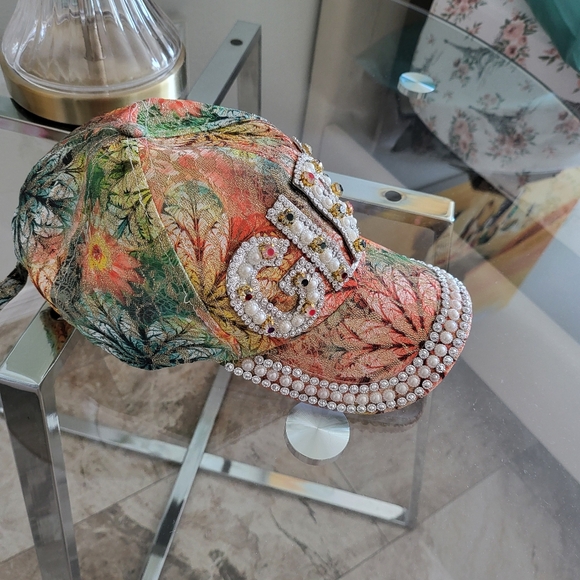 Baseball cap - Picture 4 of 6